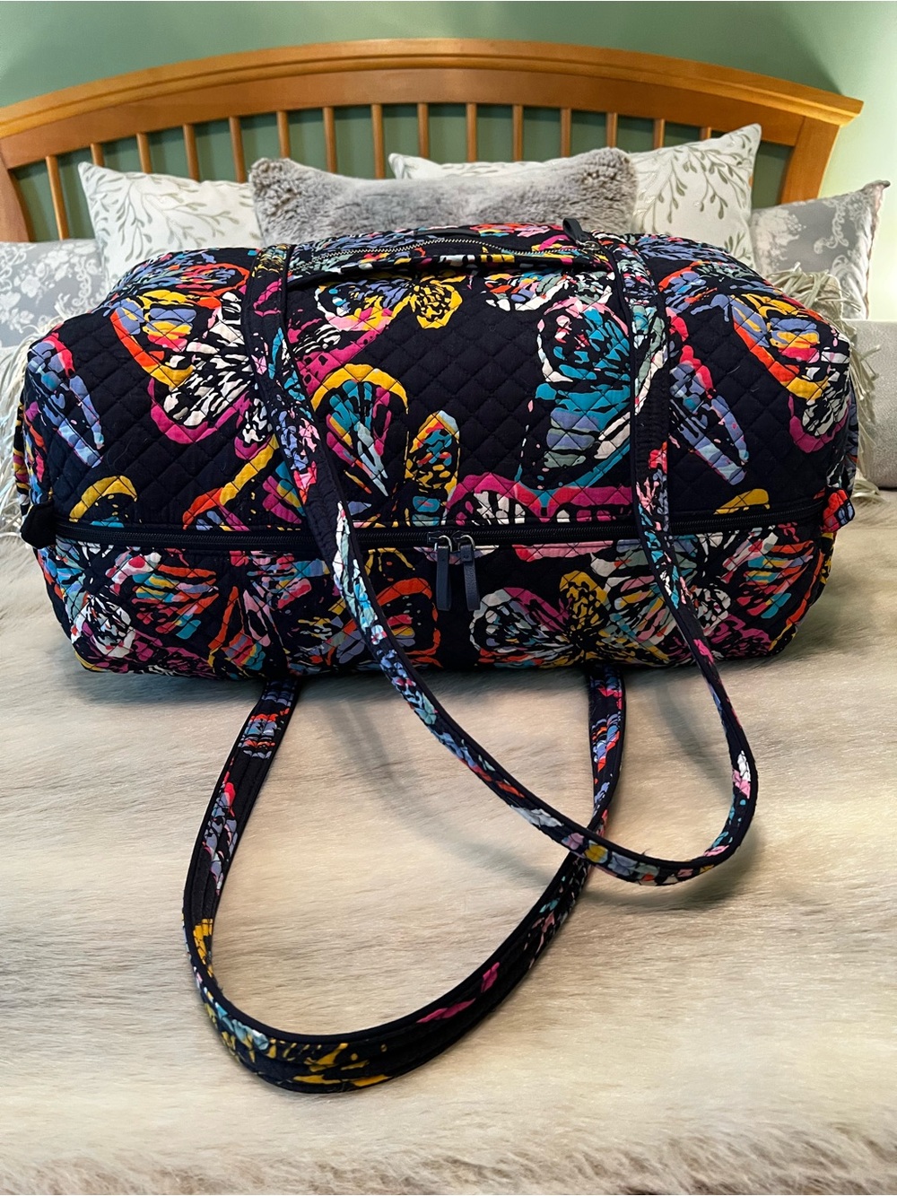 VERA BRADLEY Butterfly Flutter 2018 Iconic Ultimate Travel Duffle Bag Tech Light - Picture 11 of 15